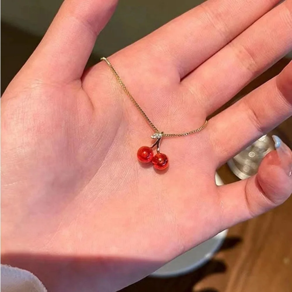 ⚠️Clearance Cherry Pendant Necklace Yellow Gold - Picture 3 of 4